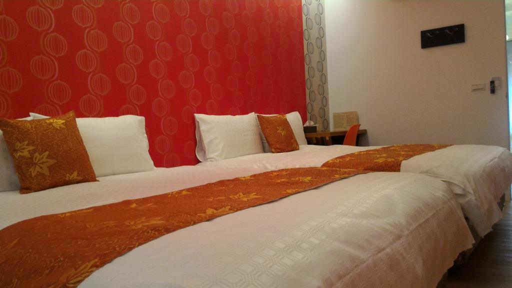 Hotel Eight View Luodong Esterno foto